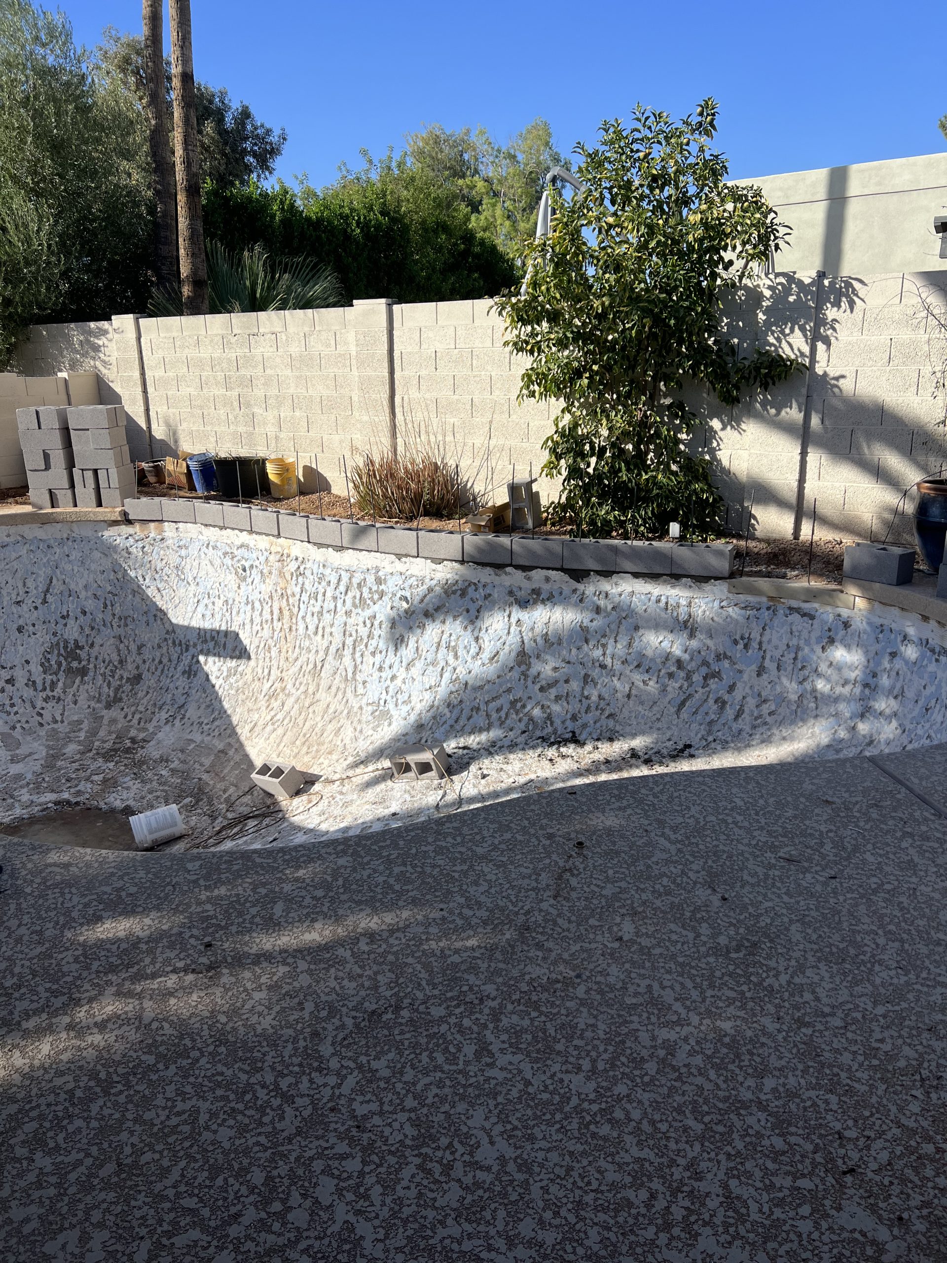 Dastici Block Wall Start